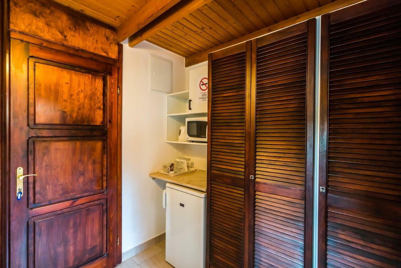Szent Kristof Panzio Hotel Esztergom Buitenkant foto